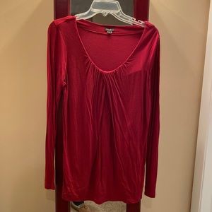 Eddie Bauer size m red long sleeve shirt